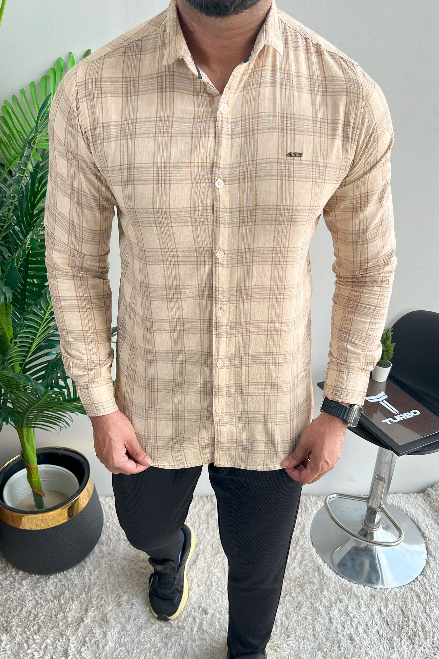Turbo FearLess Checked Long Sleeve Cotton Casual Shirt In Beige