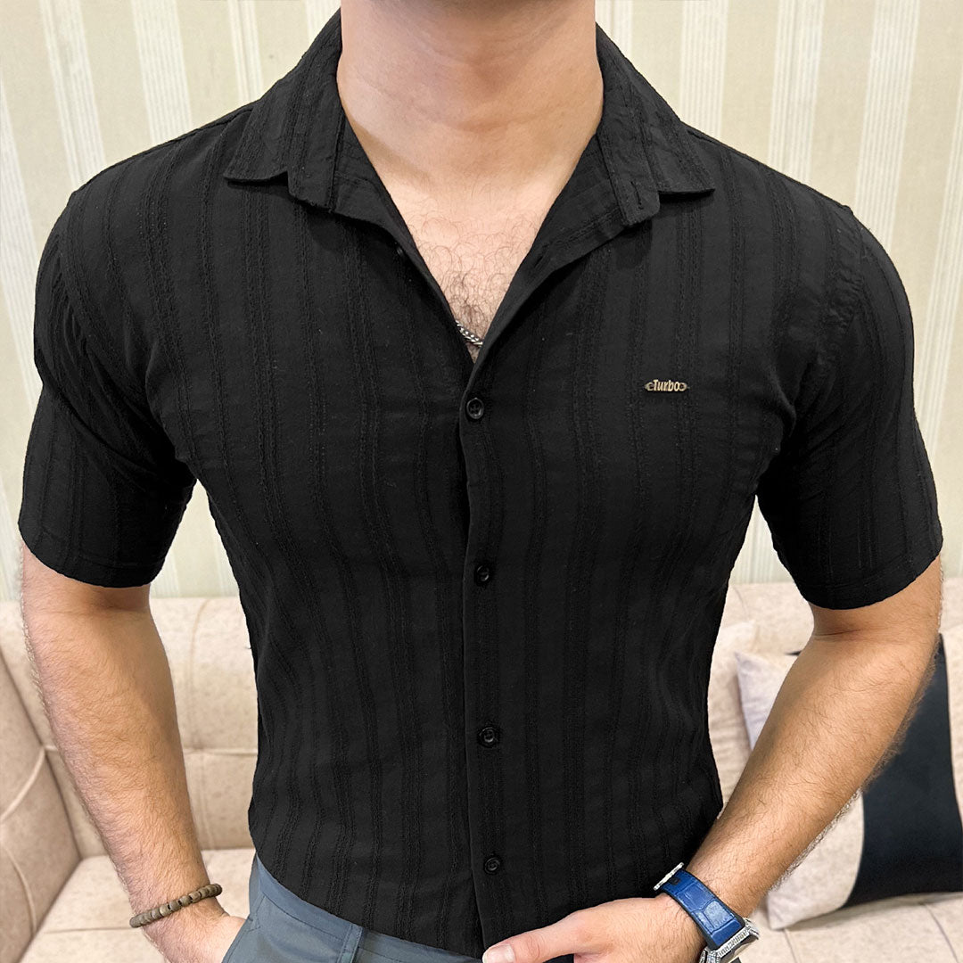Fabrico Texture Crochet Casual Shirt In Black