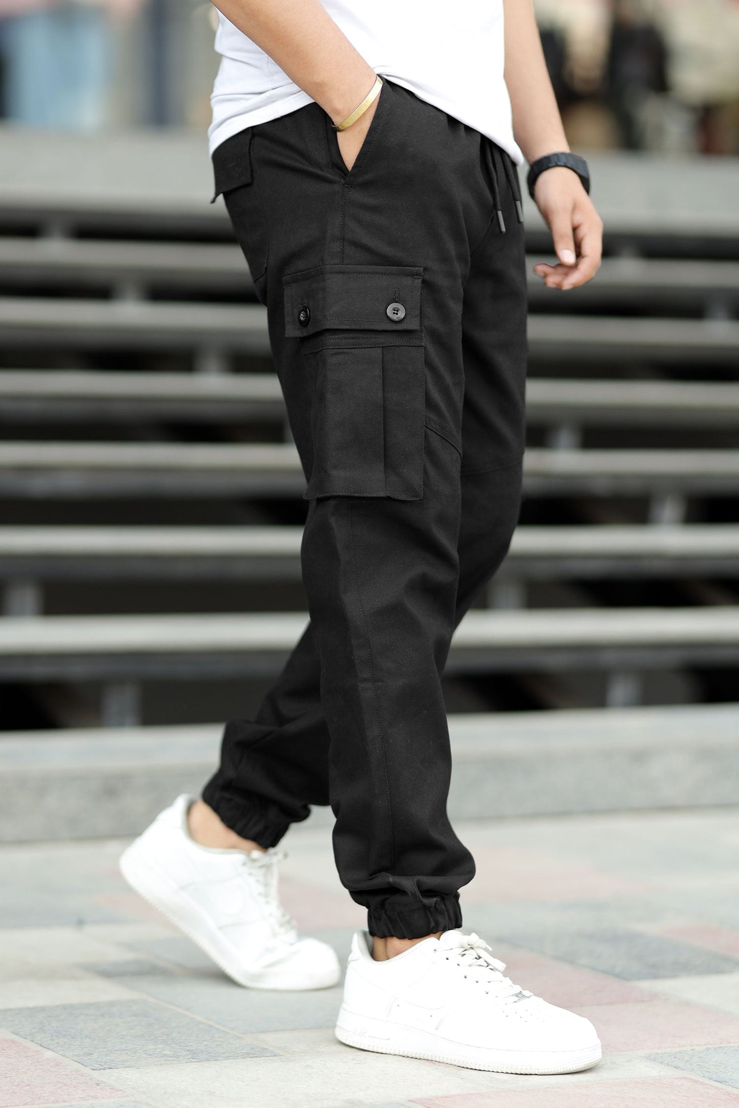 Turbo 6 Pockets Premium Cotton Gabardine Cargo Trouser In Black