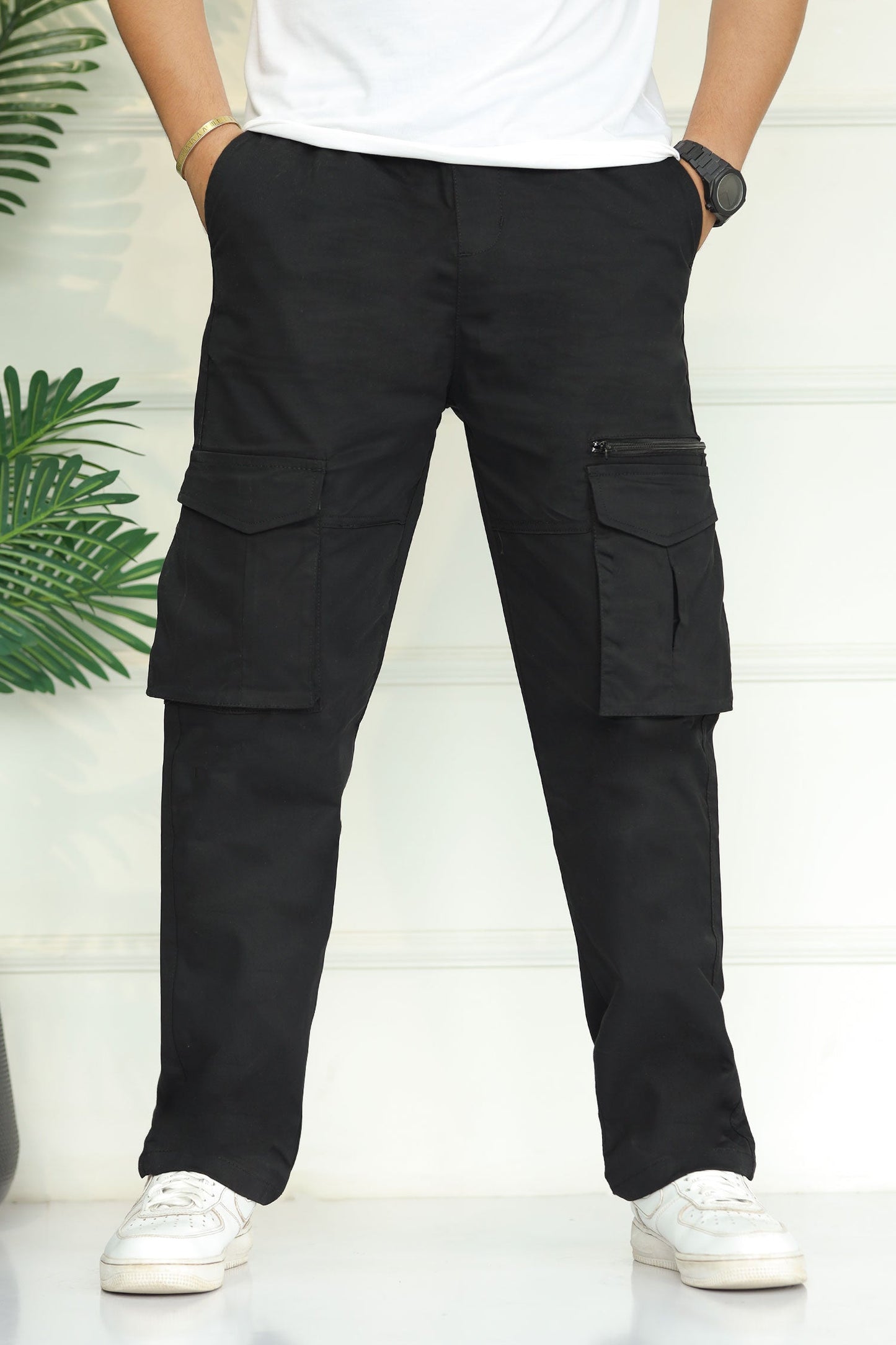Turbo 'Recon' Division Zip-Detail Loose Bottom Cargo Trouser In Black