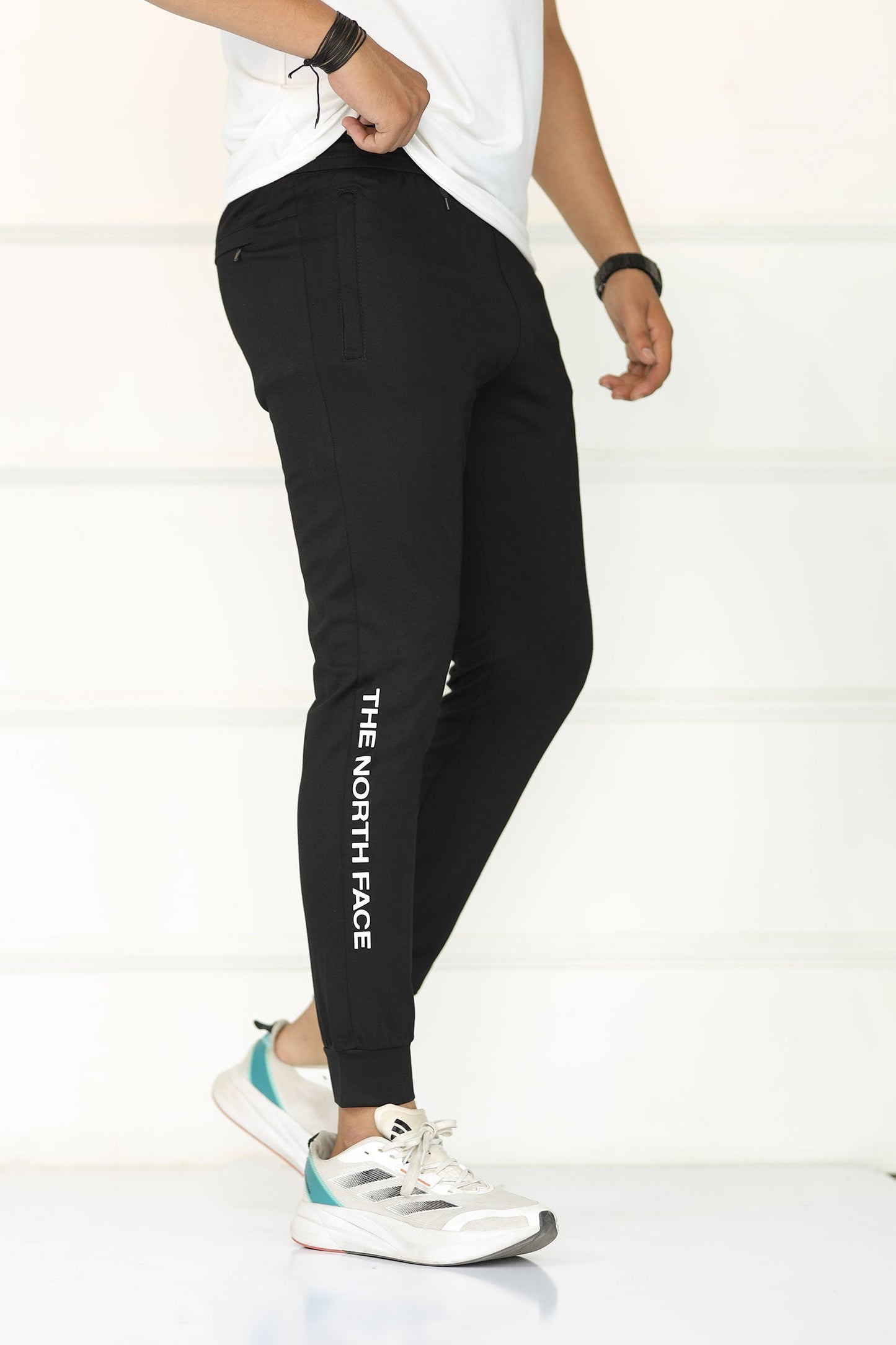 Nrth Fce 'The North-Flex' Athletic Cut SlimFit Trouser In Black