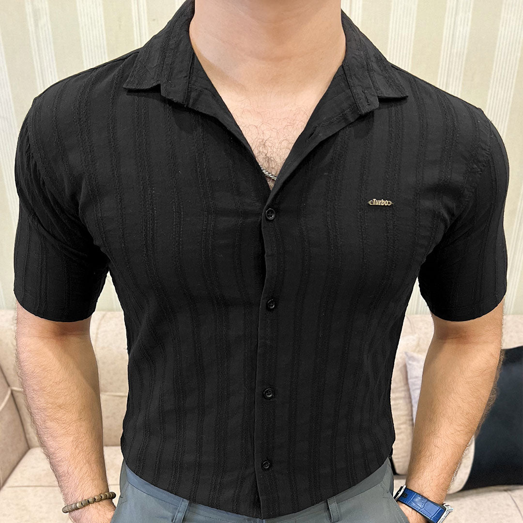 Fabrico Texture Crochet Casual Shirt In Black