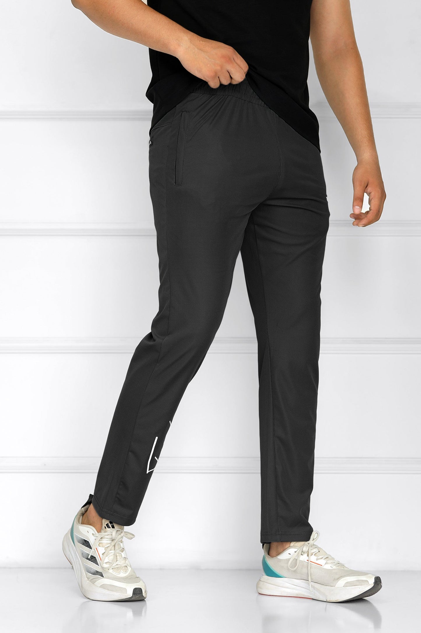 Turbo 'Athletic Club' Kinetic Men's Dryfit Trouser In Black