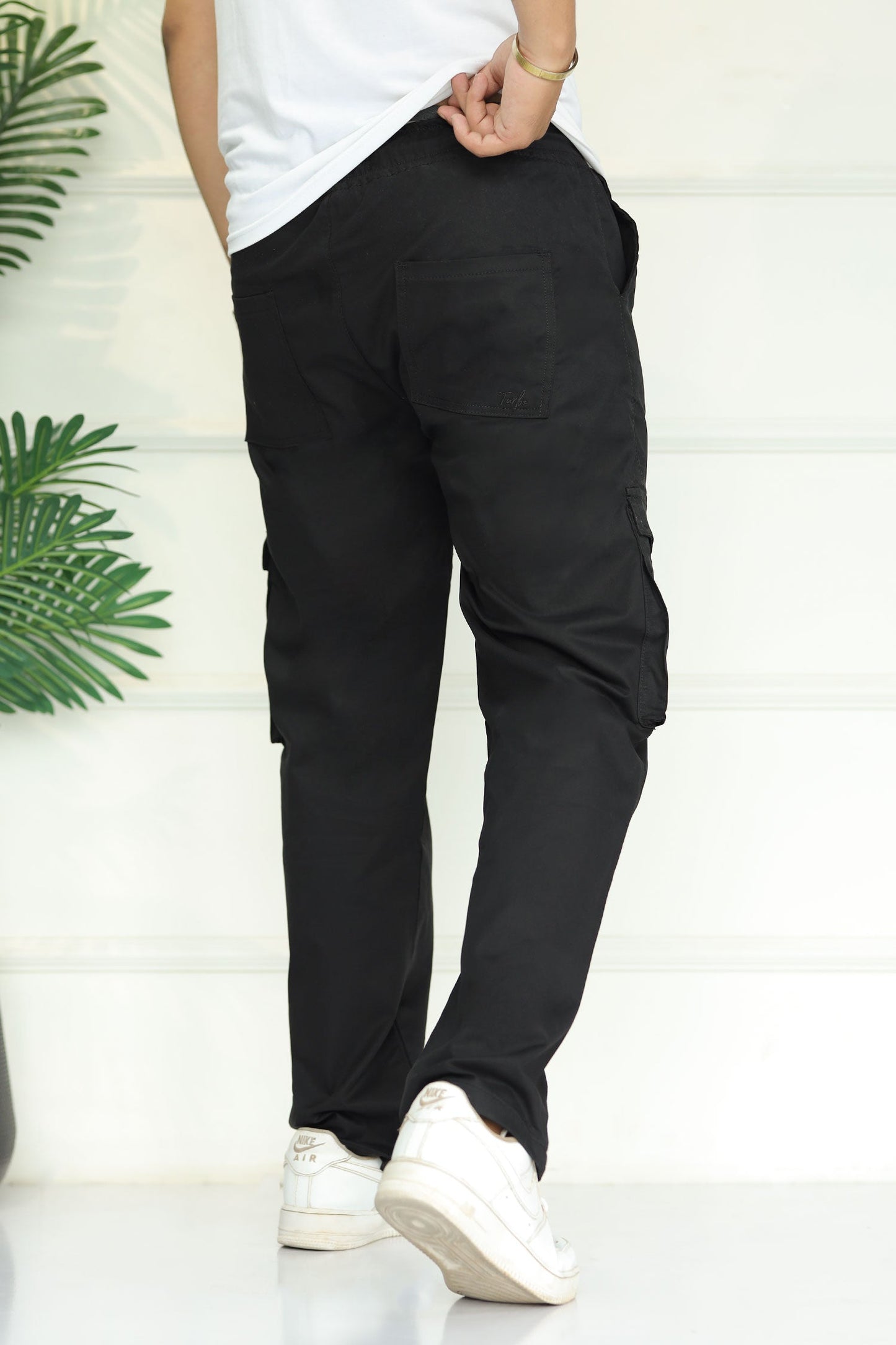 Turbo 'Recon' Division Zip-Detail Loose Bottom Cargo Trouser In Black