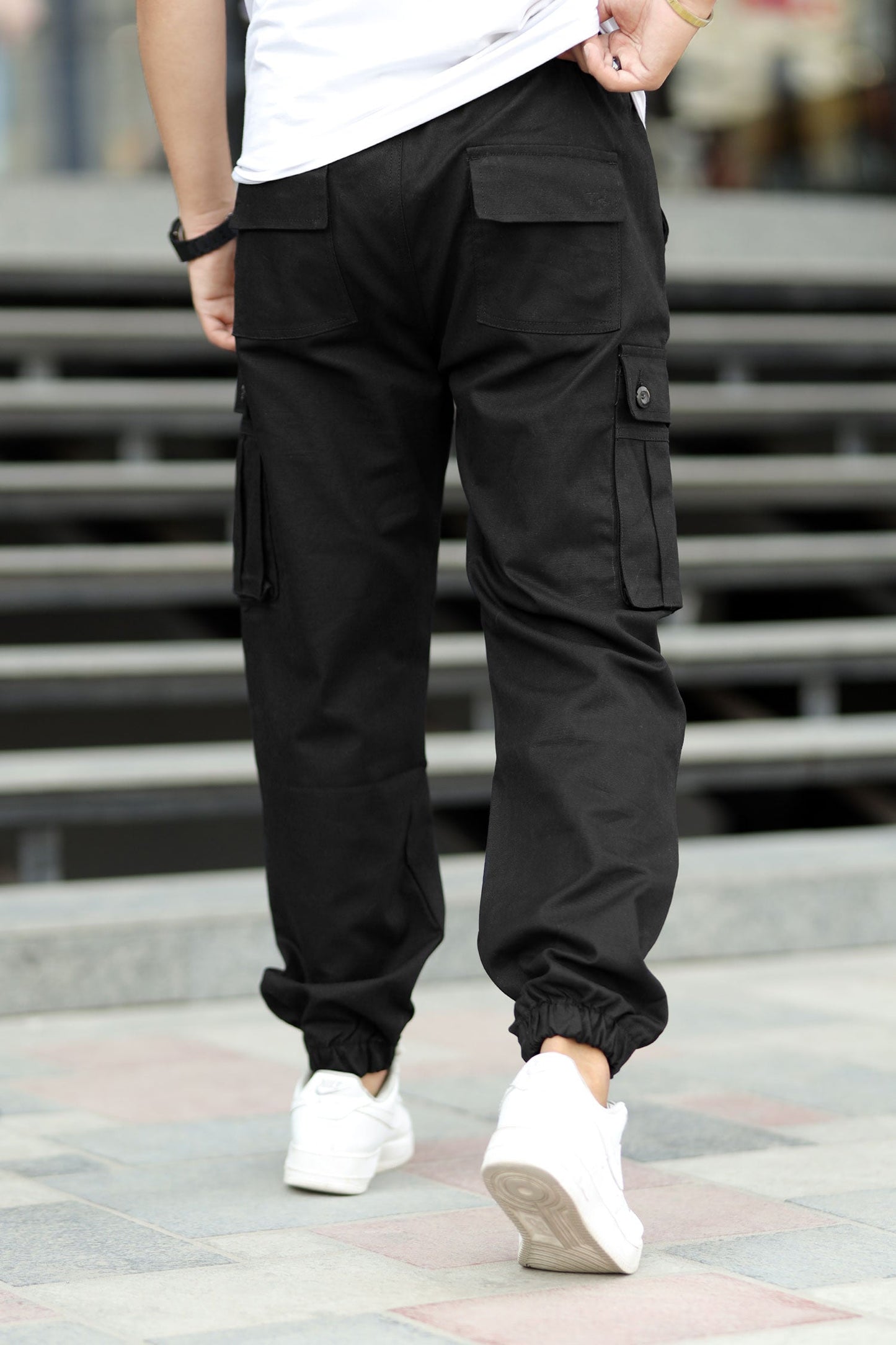 Turbo 6 Pockets Premium Cotton Gabardine Cargo Trouser In Black