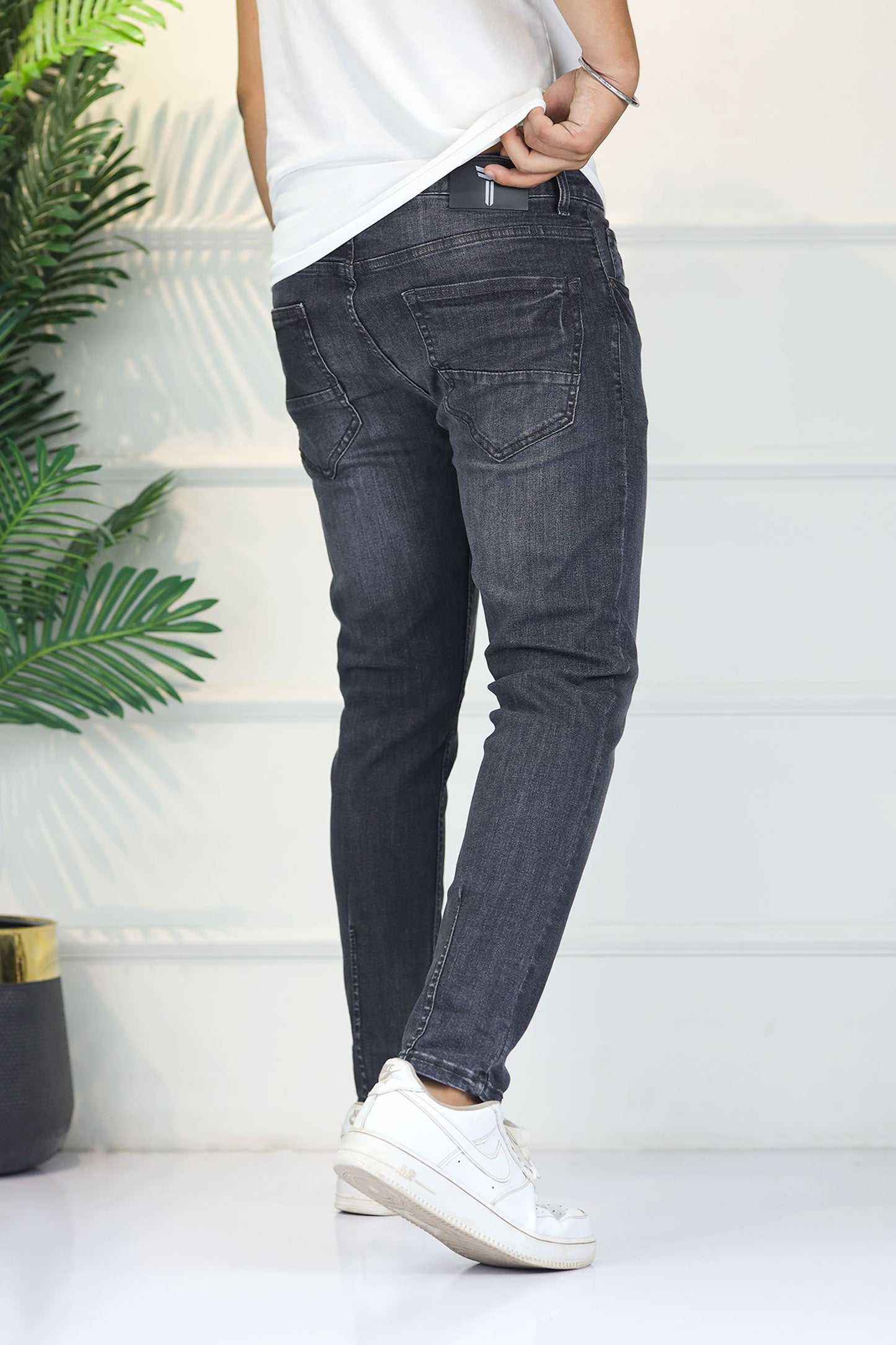Turbo 'Second-Skin' Spray-On Ankle Fit Jeans In Charcoal Black