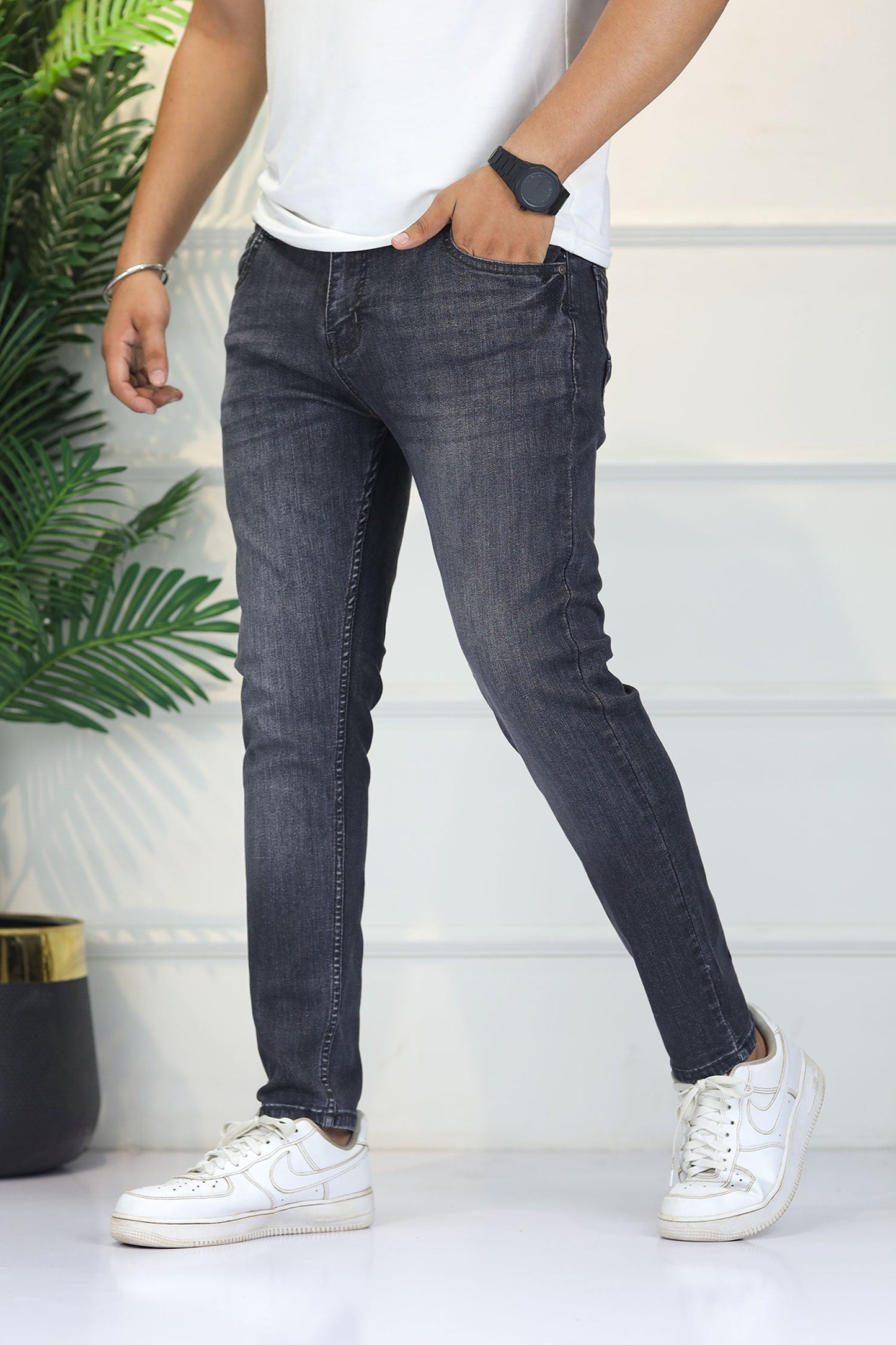 Turbo 'Second-Skin' Spray-On Ankle Fit Jeans In Charcoal Black