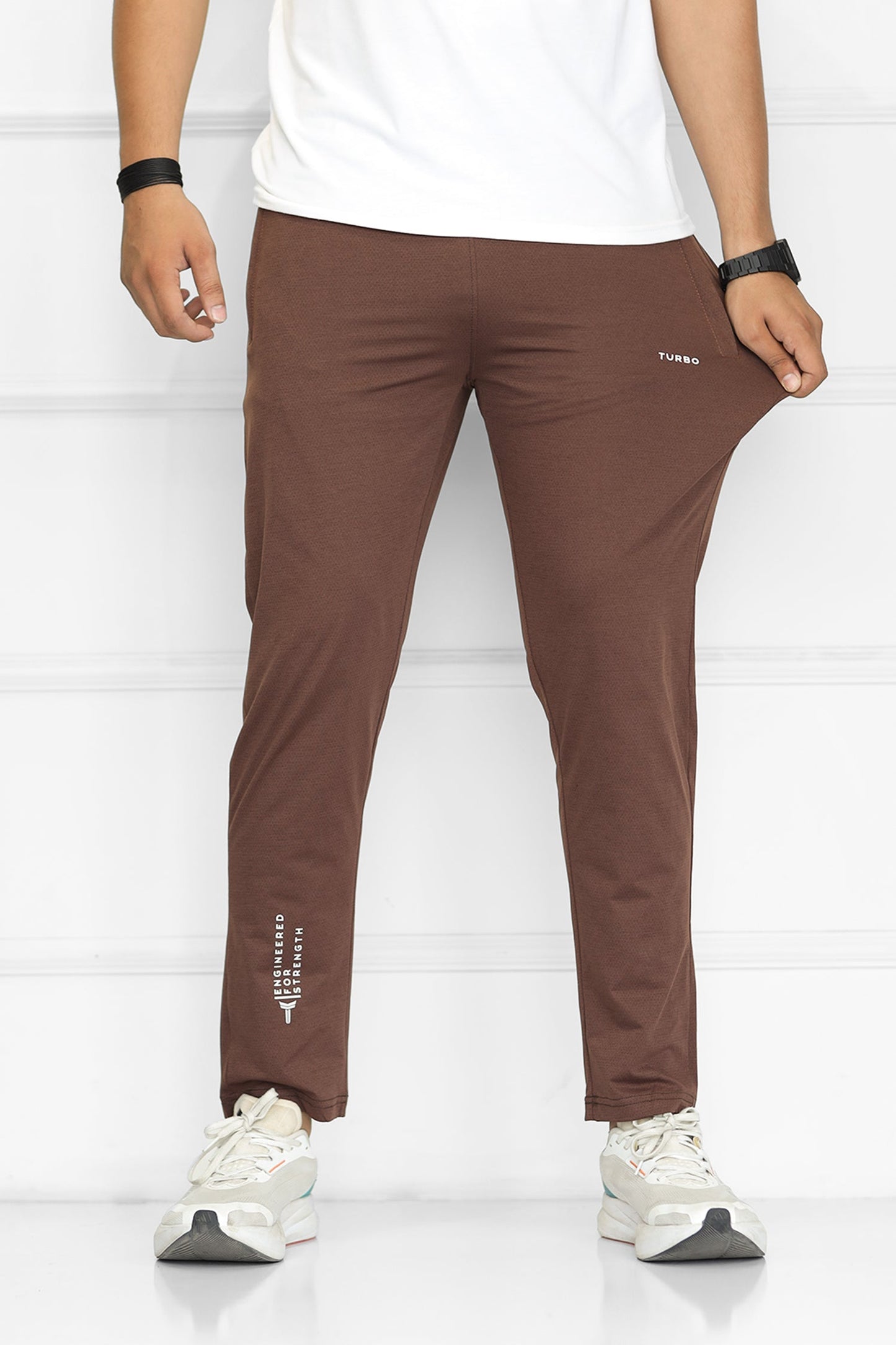 Turbo 'Kinetic-Stretch' Performance Dry-fit Trouser In Coffee