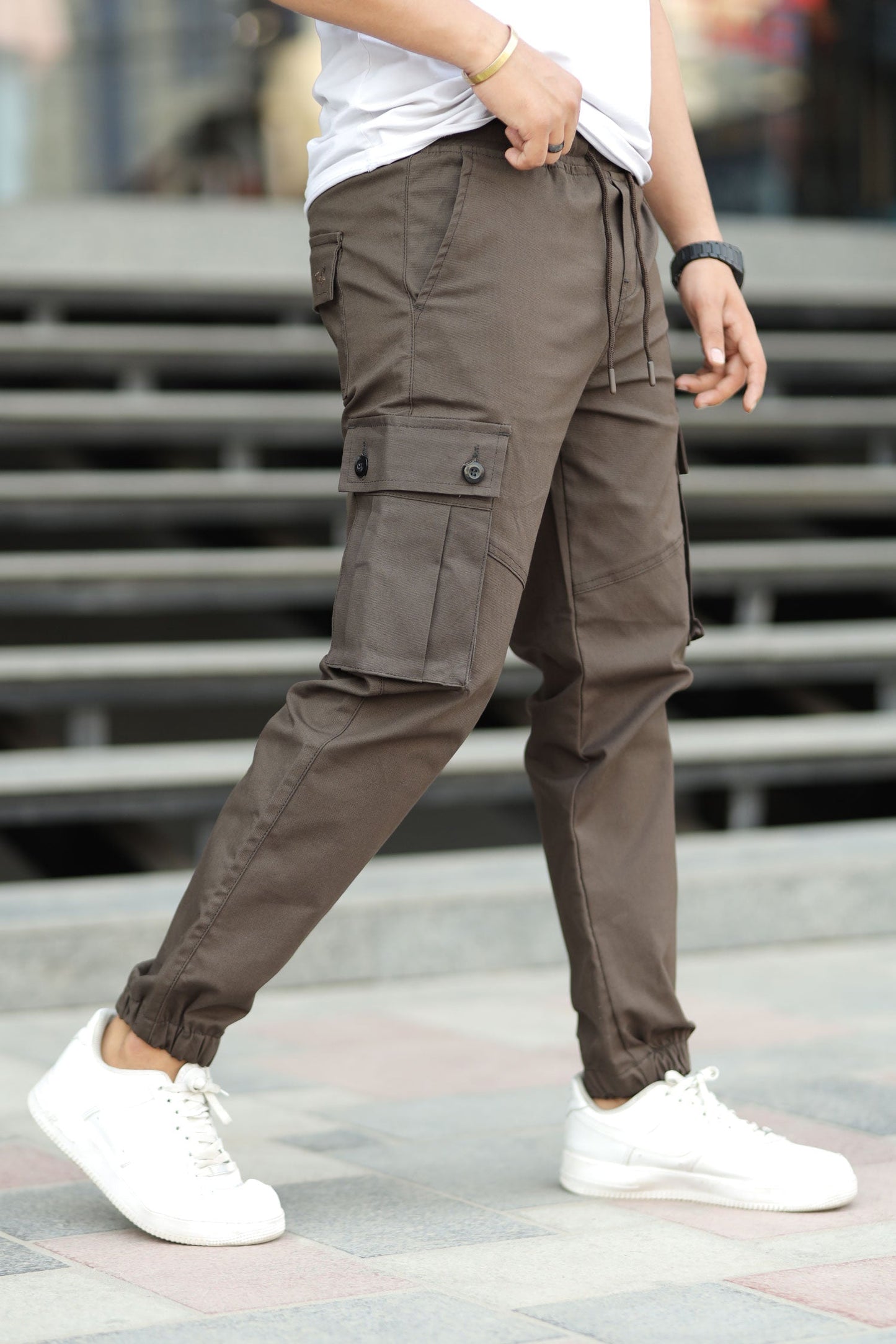 Turbo 6 Pockets Premium Cotton Gabardine Cargo Trouser In Coffee
