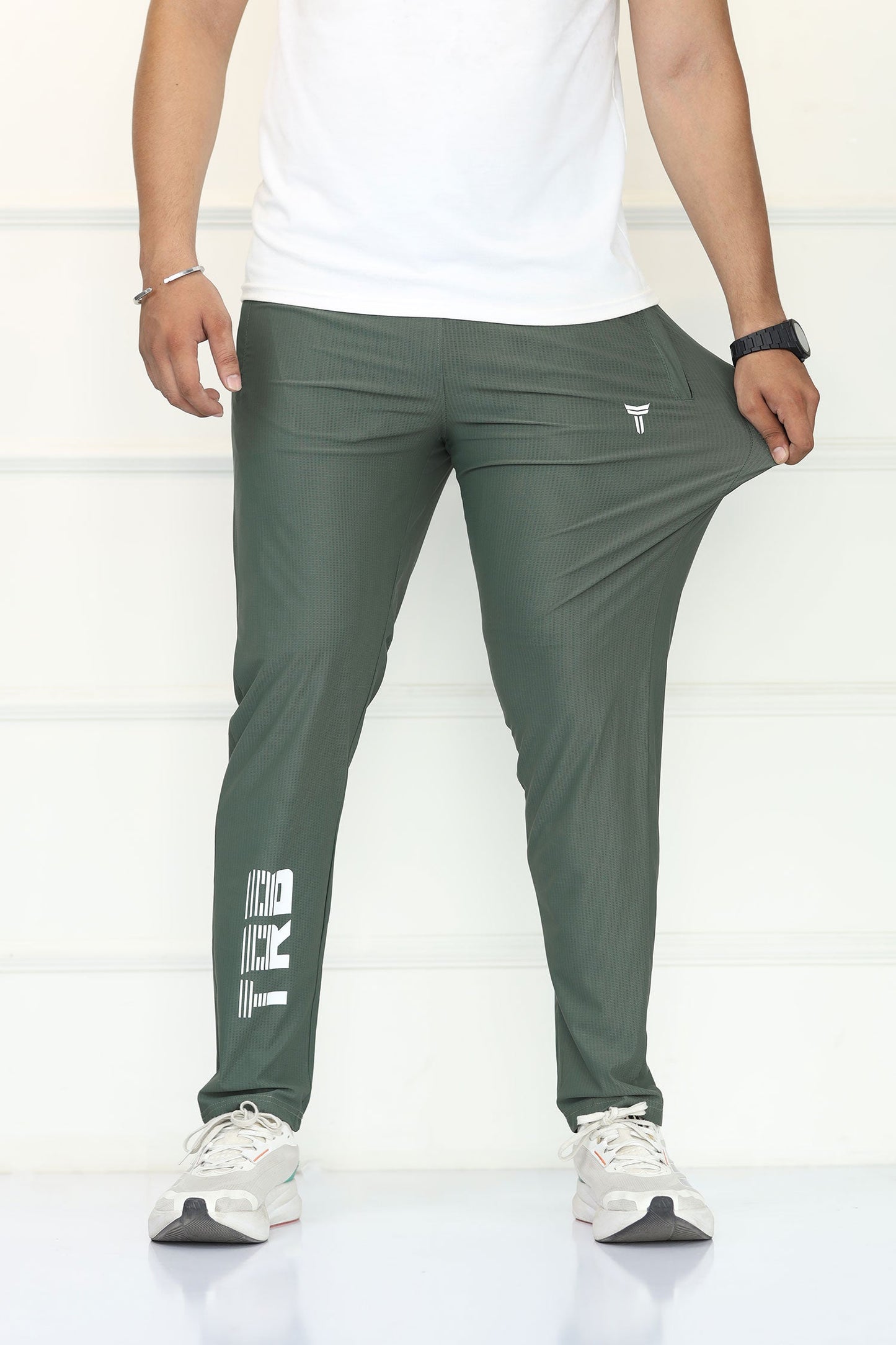 Turbo 'TRB Division' Sportswear Mesh Dry-fit Trouser In Dark Green