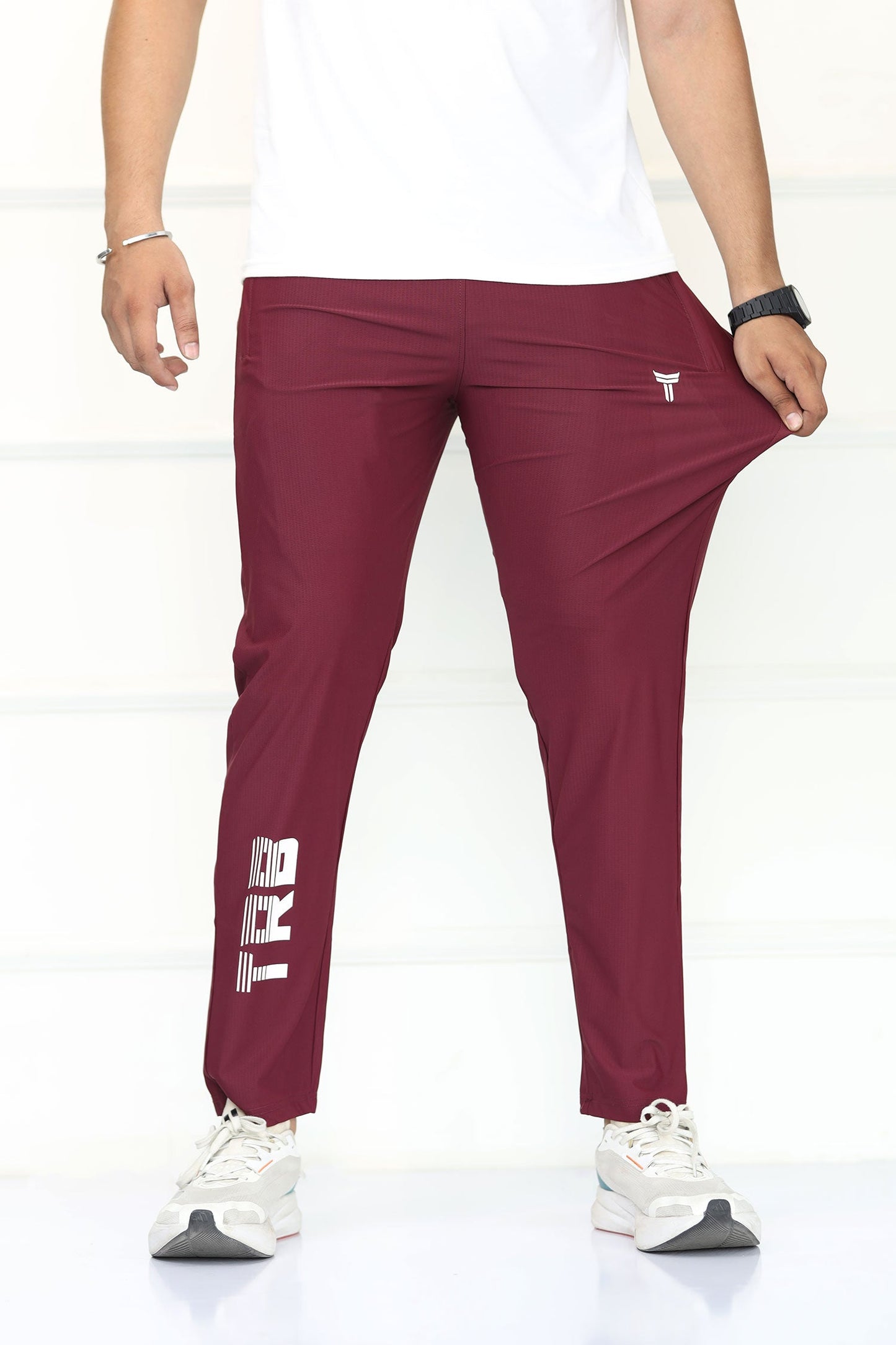 Turbo 'TRB Division' Sportswear Mesh Dry-fit Trouser In Dark Maroon