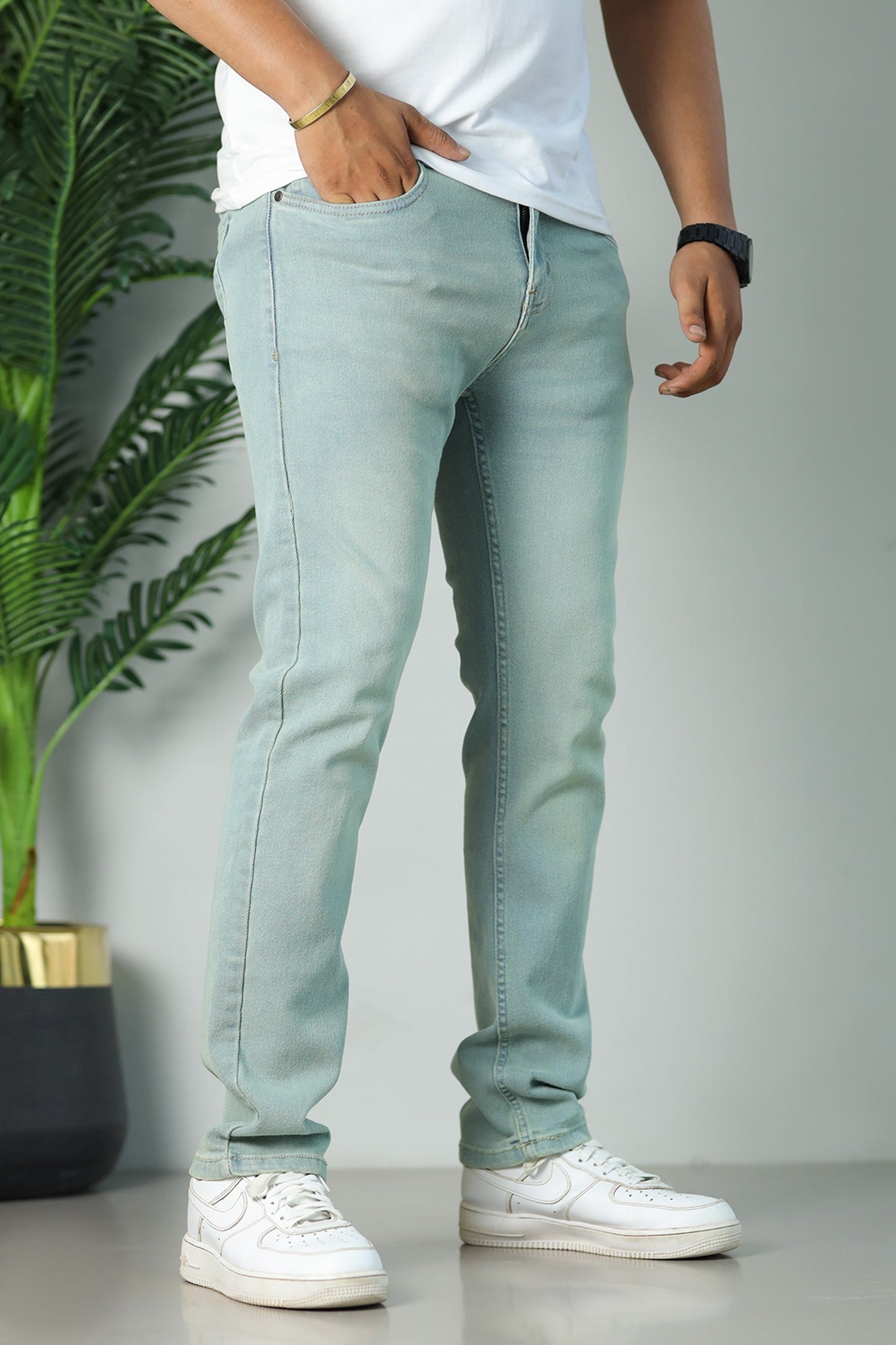 Turbo Apex-Stretch Performance Slim Fit Jeans In Dirty Sage