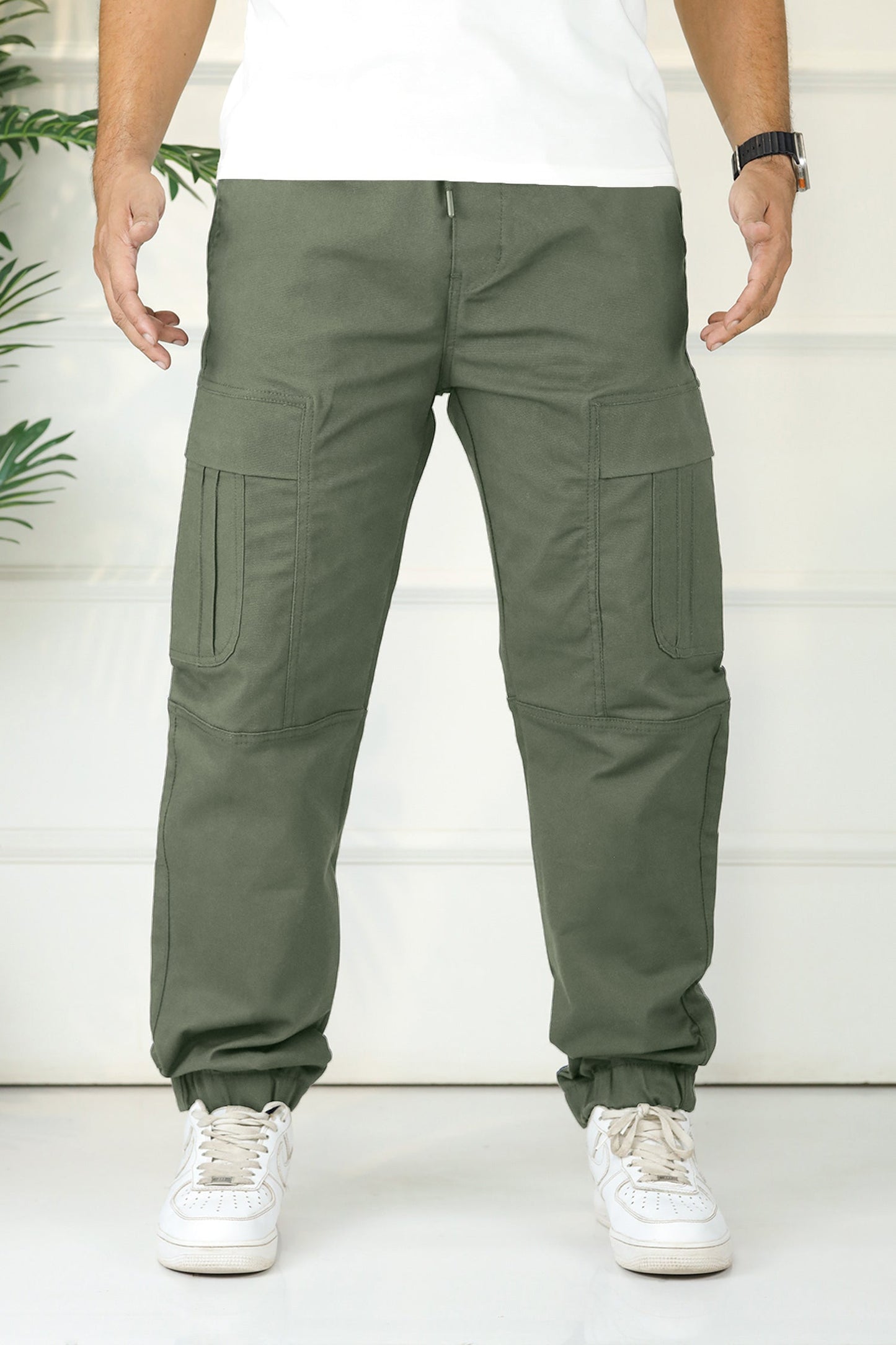 Turbo's Essential Baggy Fit Cargo Trouser In Green