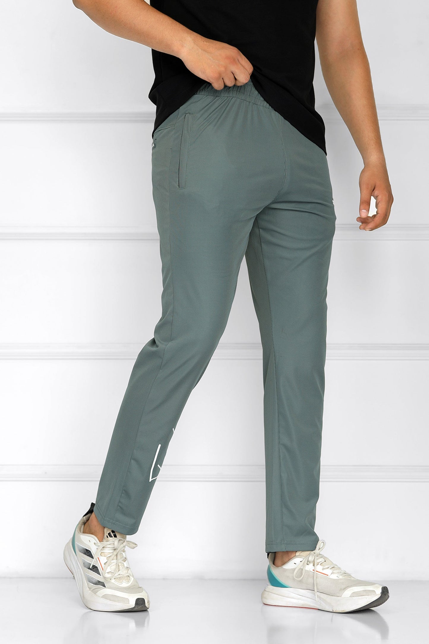 Turbo 'Athletic Club' Kinetic Men's Dryfit Trouser In Green