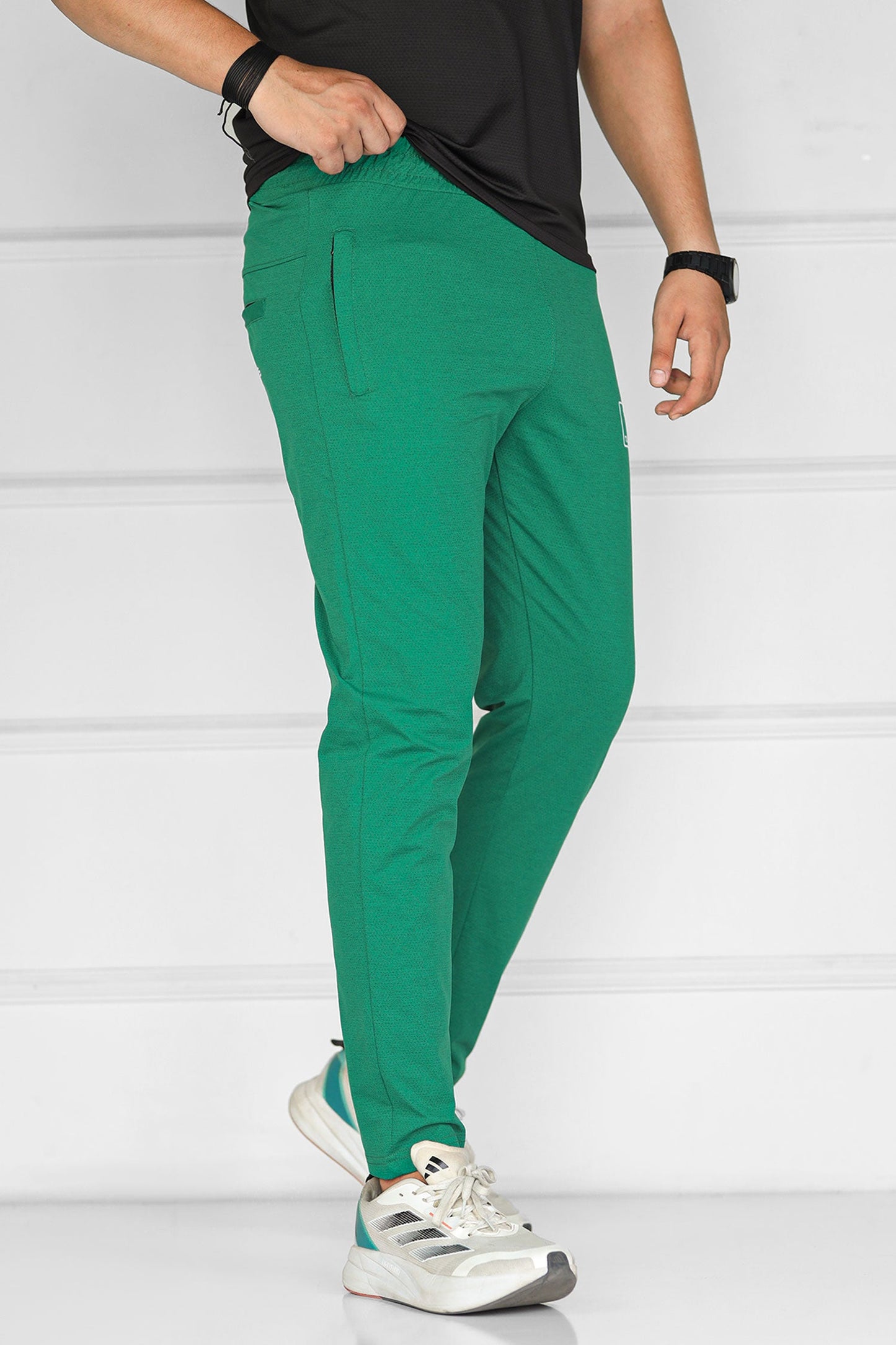 Turbo 'Fitness Club' Team Issue Sportswear Men's Dryfit Trouser In Green