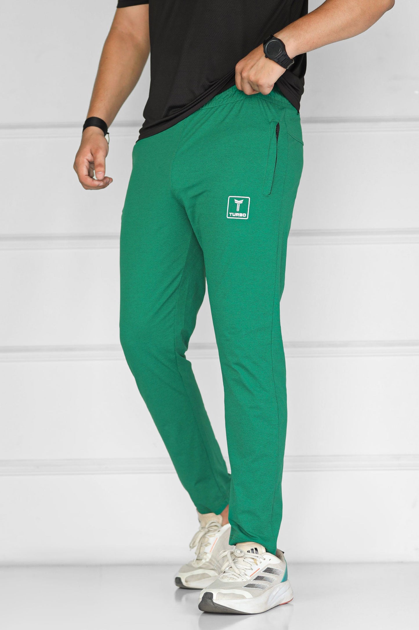 Turbo 'Fitness Club' Team Issue Sportswear Men's Dryfit Trouser In Green