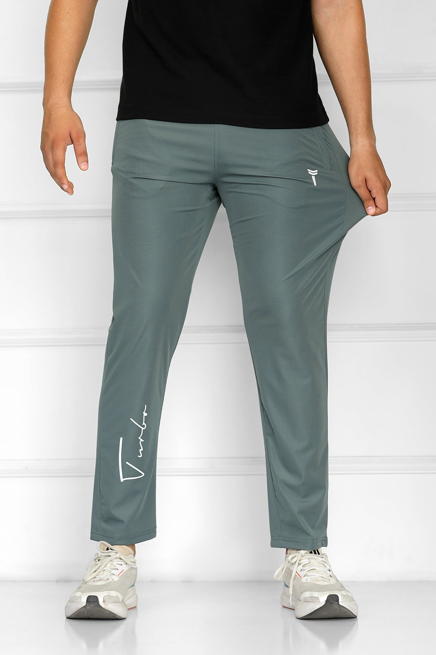 Turbo 'Athletic Club' Kinetic Men's Dryfit Trouser In Green