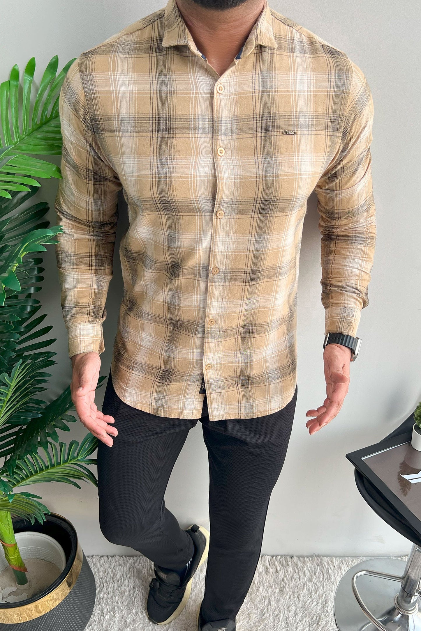 Fabrico Premium Flannel Long Sleeve Cotton Casual Shirt