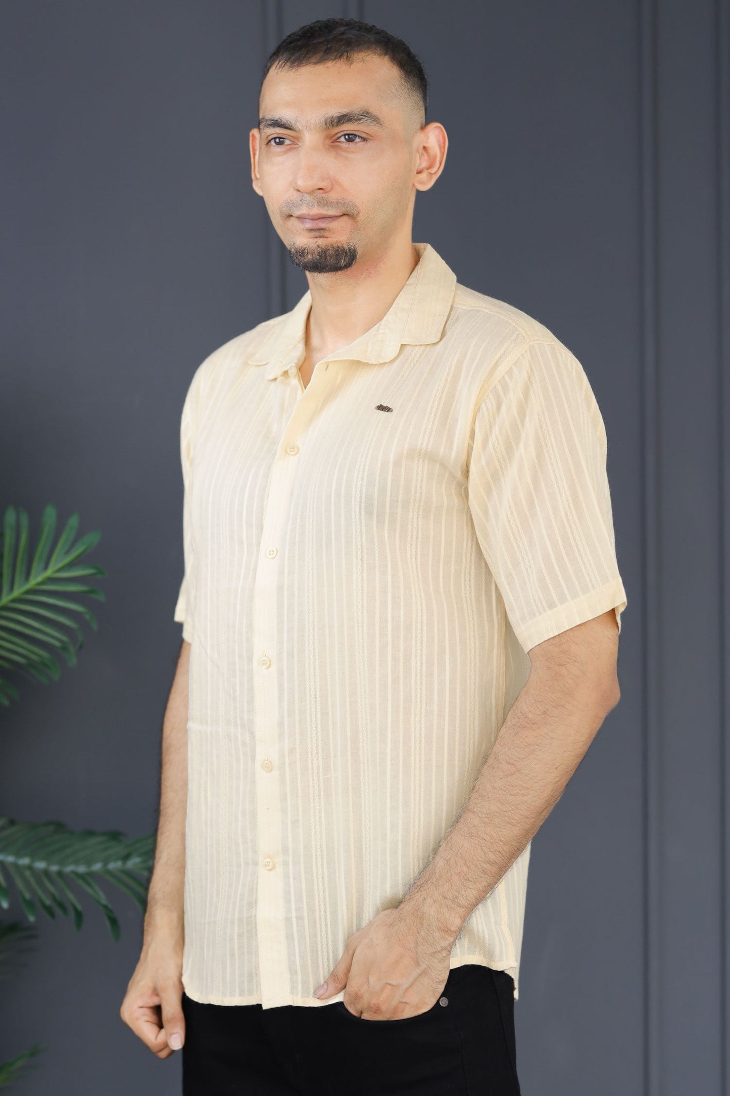 Turbo Textured Champ Casual Shirt In Light Lemon