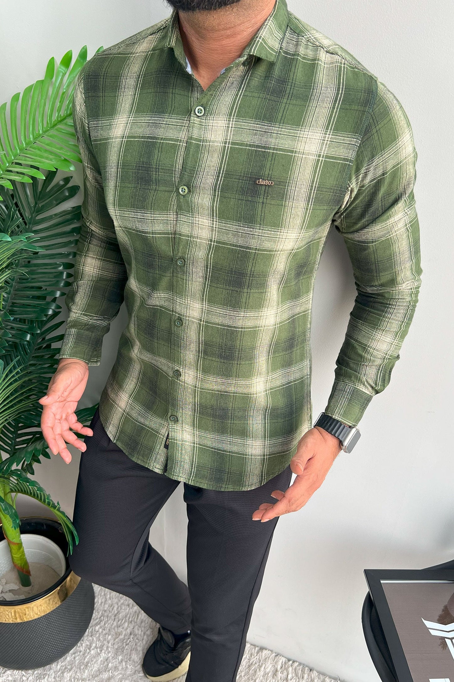 Fabrico Premium Flannel Long Sleeve Cotton Casual Shirt In Olive Green