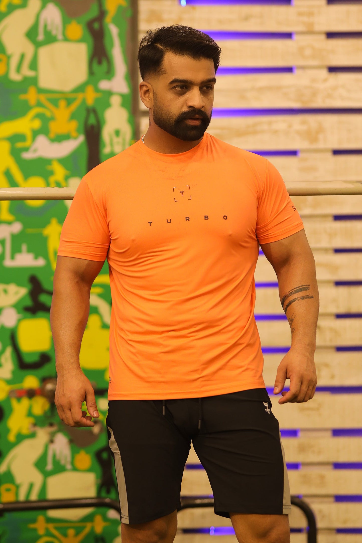 Turbo Scan Energy Breathable Mesh Dry-Fit Tee In Orange