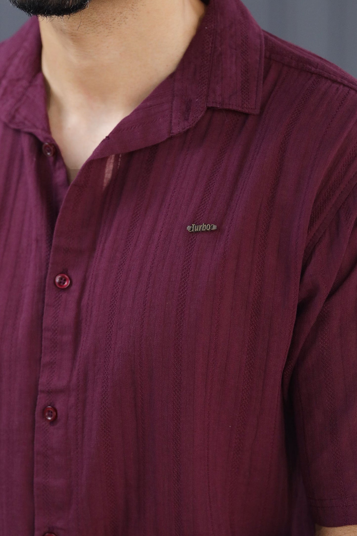 Turbo Minimalist Design Half Sleeve Casual Shirt In Plum