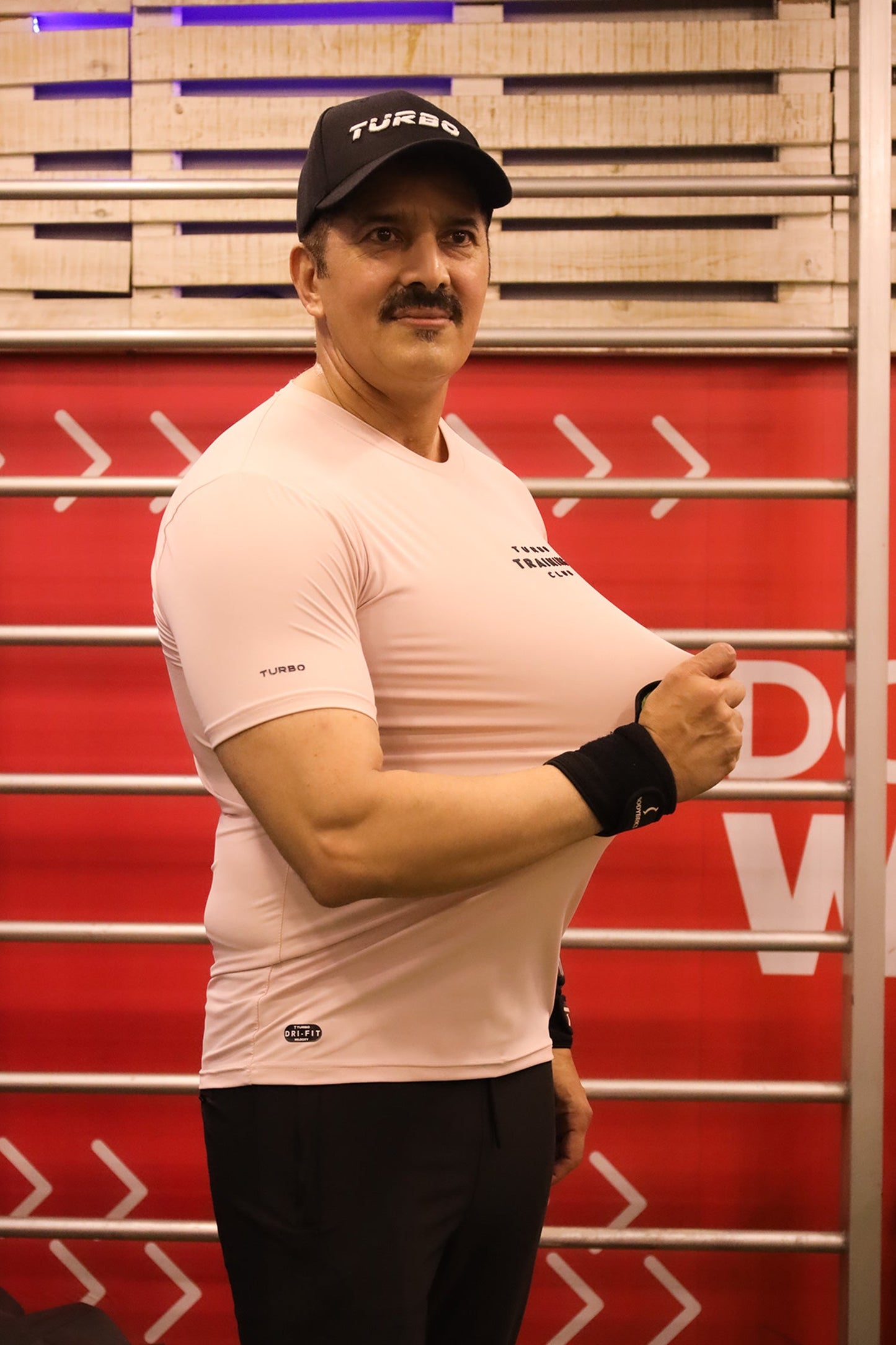 Turbo Training Club Climacool Mesh Dry-Fit Tee In Pastel Pink
