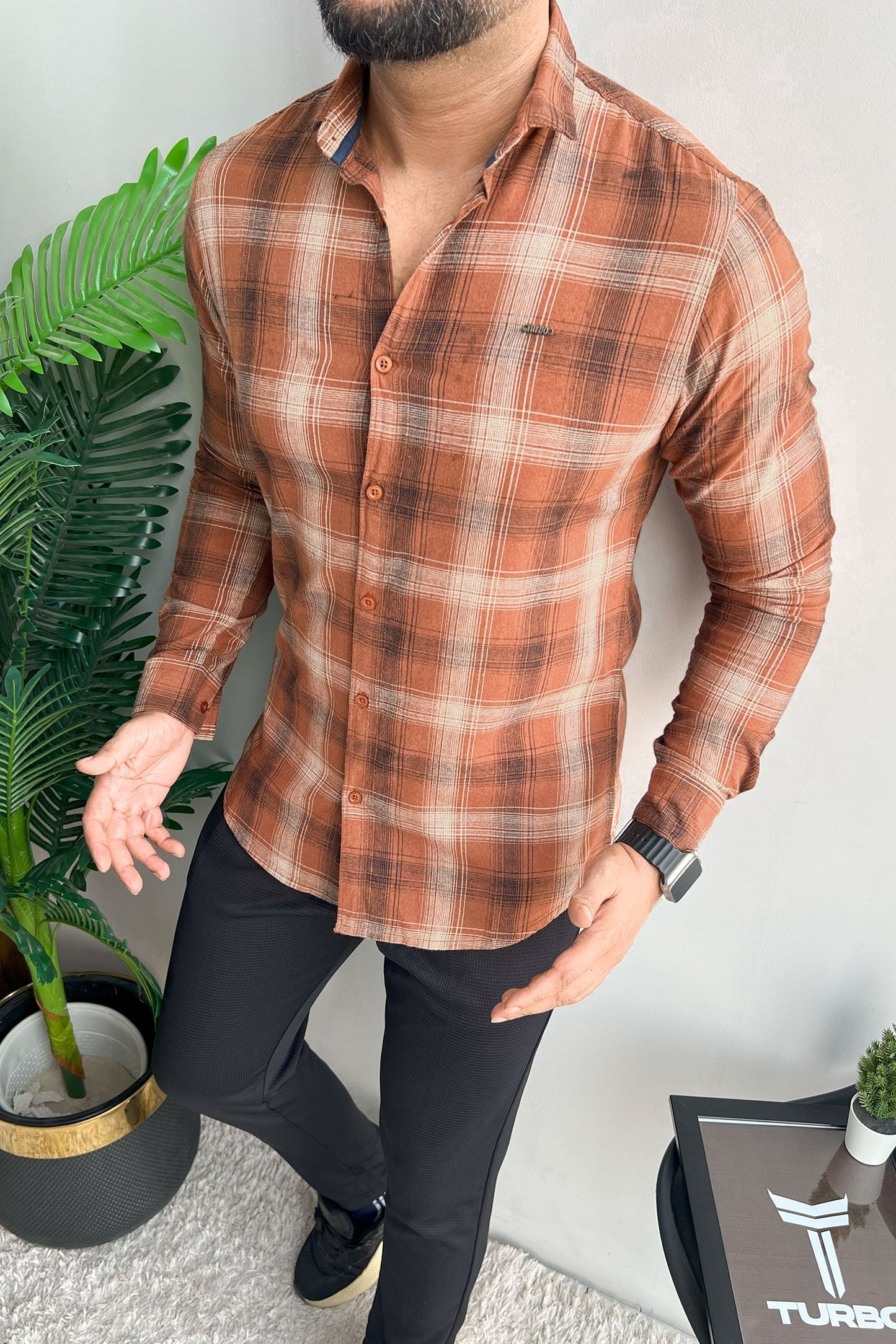 Fabrico Premium Flannel Long Sleeve Cotton Casual Shirt In Rust Brown