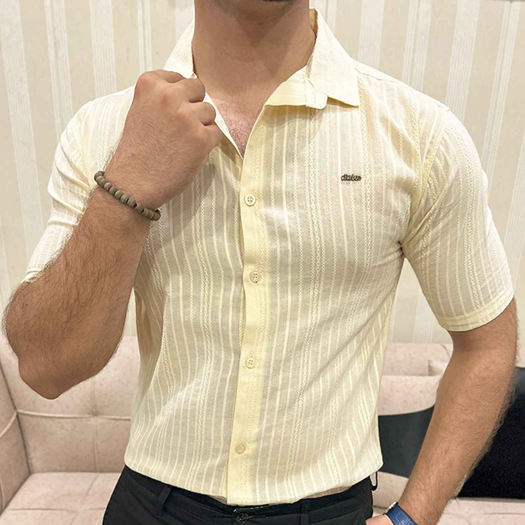 Turbo Textured Champ Casual Shirt In Light Lemon