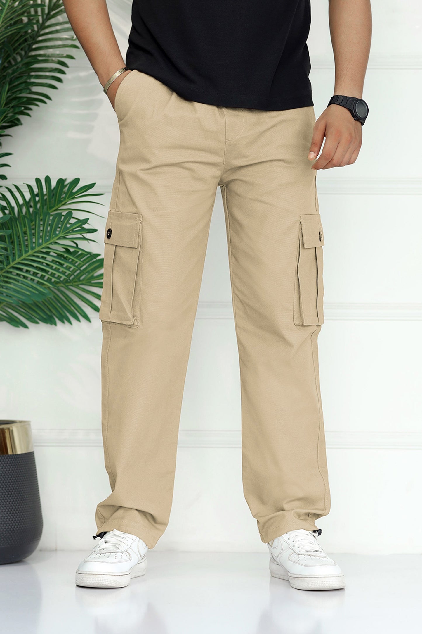 Turbo's 6 Pockets Loose Bottom Cargo Trouser In Light Skin