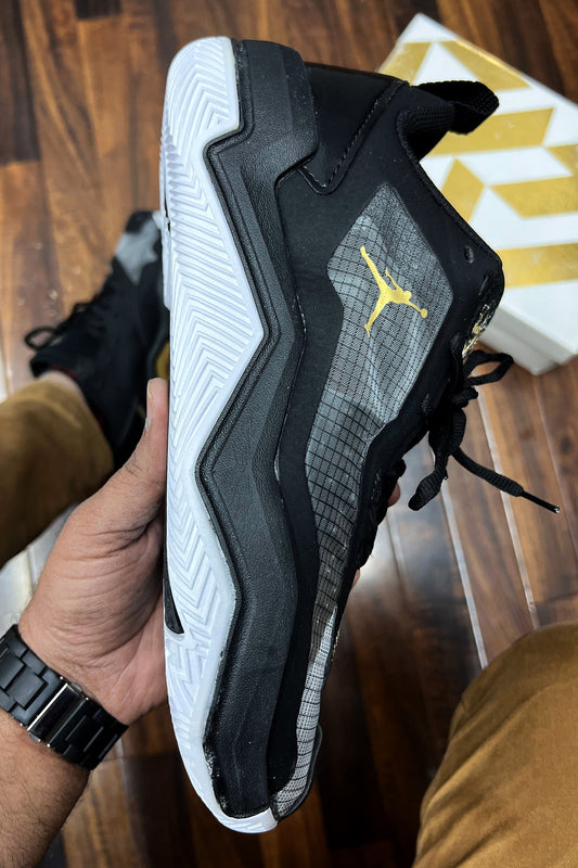 Jrdn One Take 4 PF Sneakers In Black&White