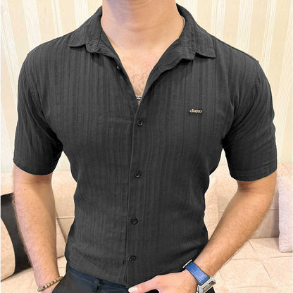 Turbo Minimalist Design Half Sleeve Casual Shirt In Black