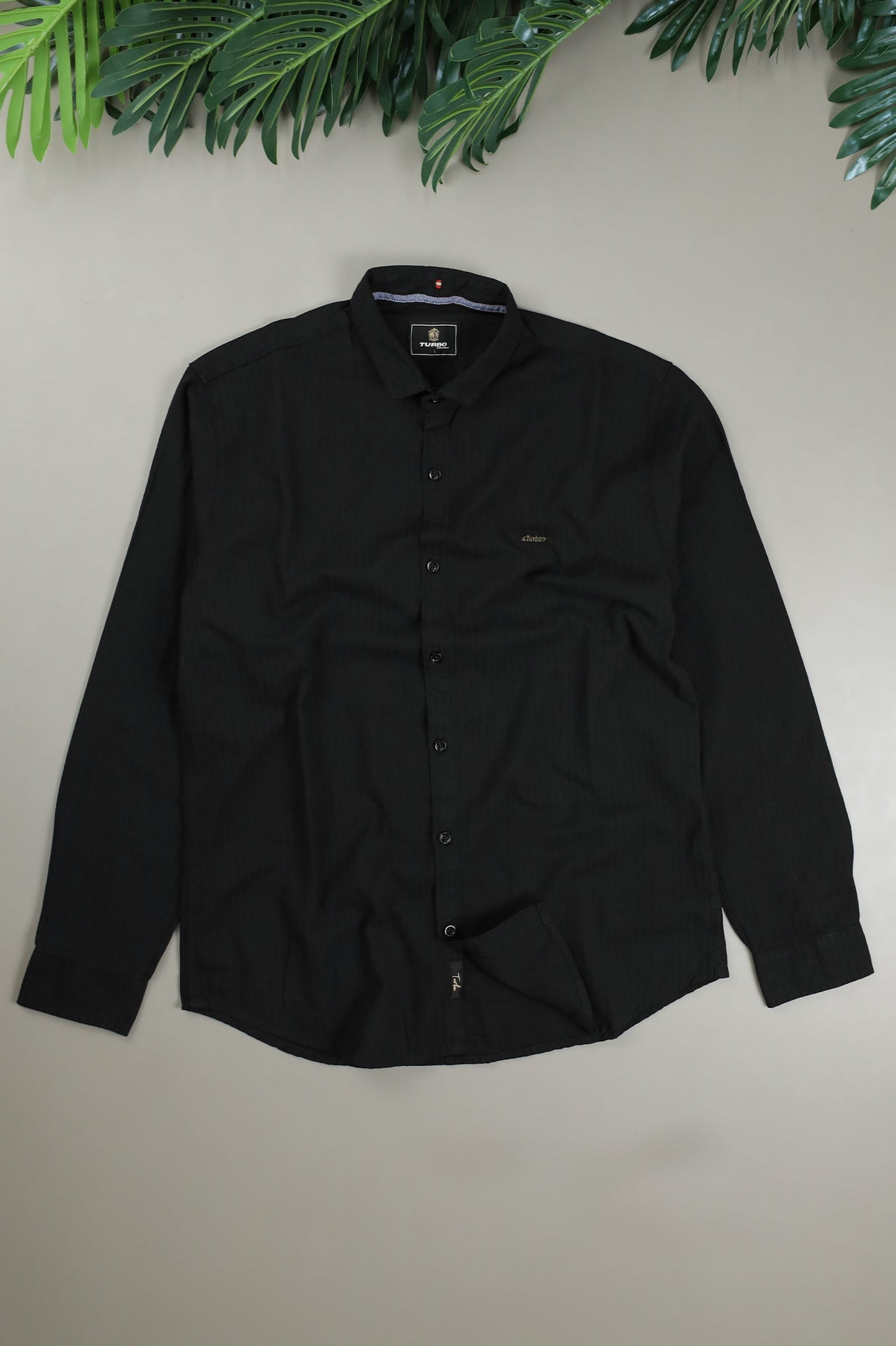 Turbo Organic MonoChromatic Long Sleeve Cotton Casual Shirt in Black