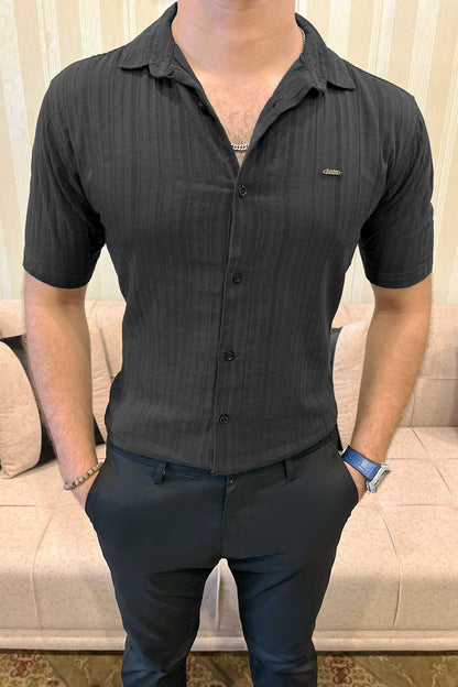 Turbo Minimalist Design Half Sleeve Casual Shirt In Black
