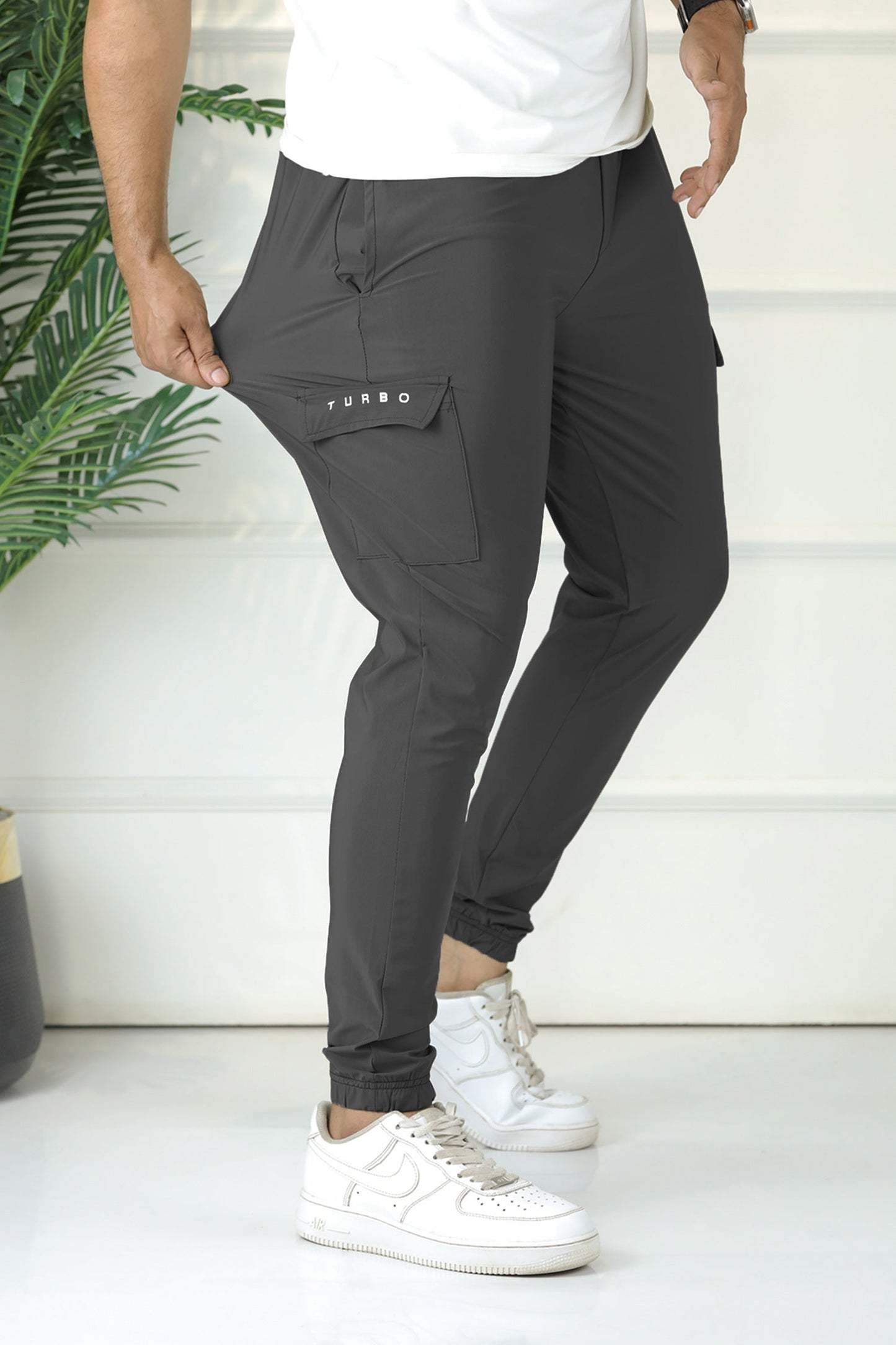 Turbo's Essential Workout Running Men's Dryfit Trouser In Black