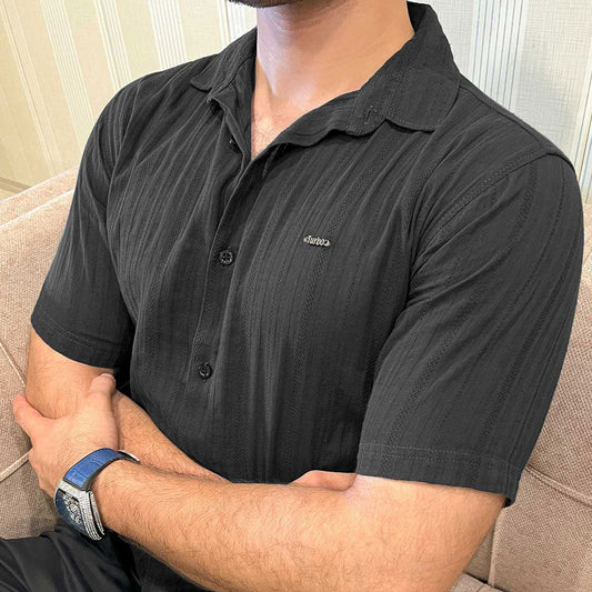 Turbo Minimalist Design Half Sleeve Casual Shirt In Black