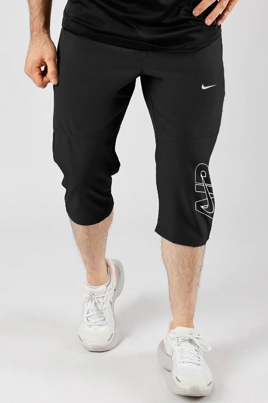 Nke Air Essential Core Men's Shorts In Black