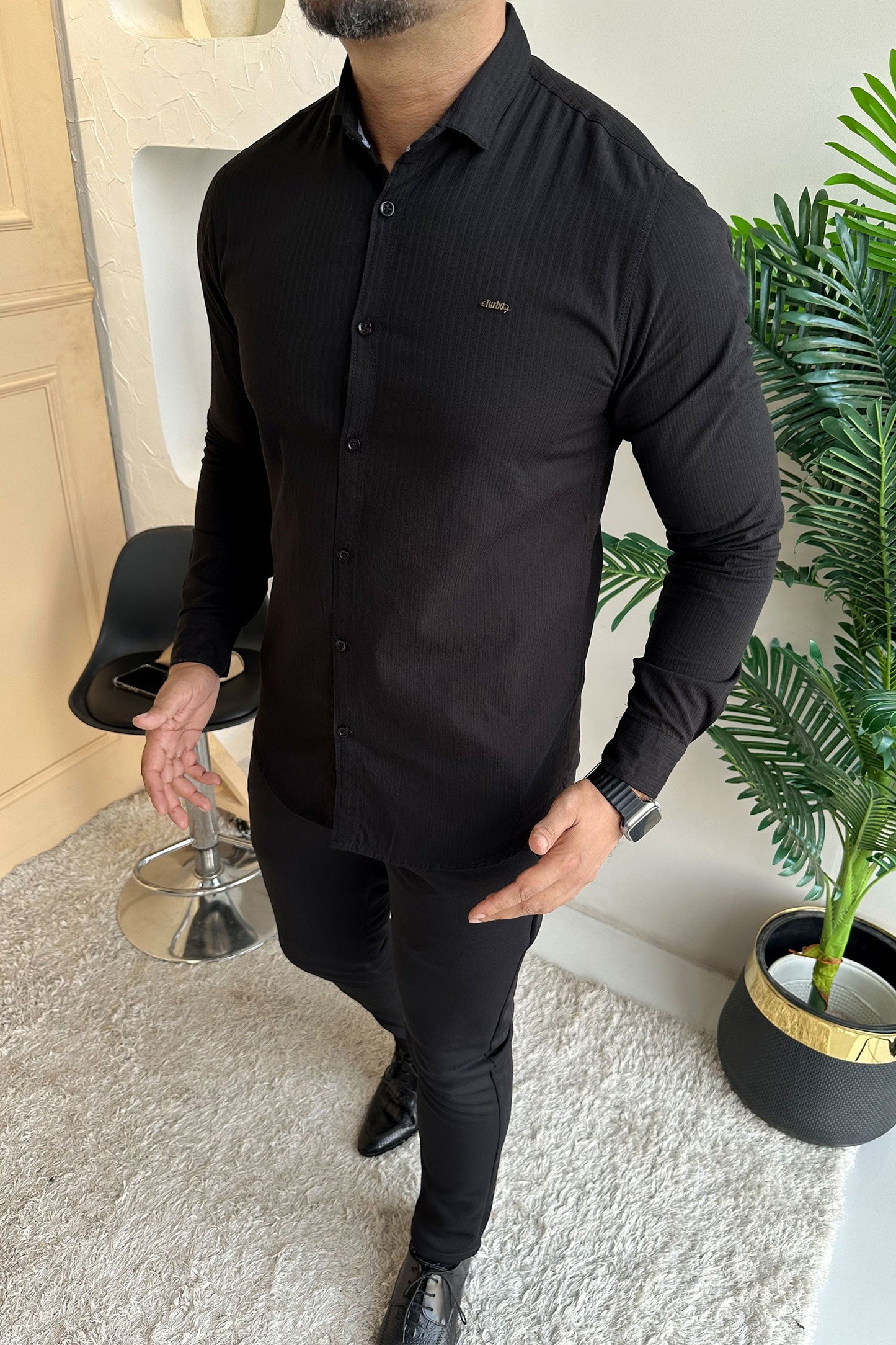 Turbo Organic MonoChromatic Long Sleeve Cotton Casual Shirt in Black