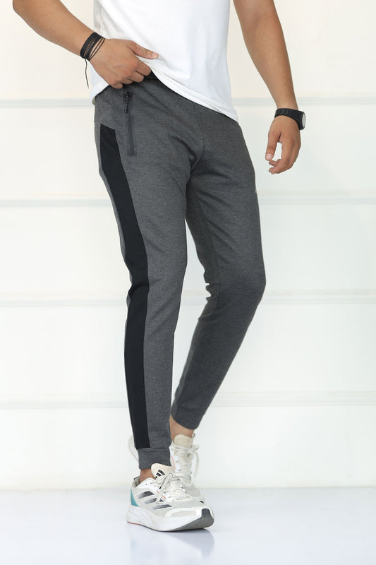 Nke 'Gravity-Defy' 4-Way Stretch SlimFit Trouser In Charcoal