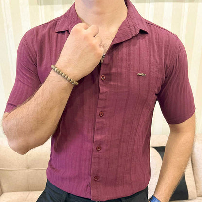 Turbo Minimalist Design Half Sleeve Casual Shirt In Plum