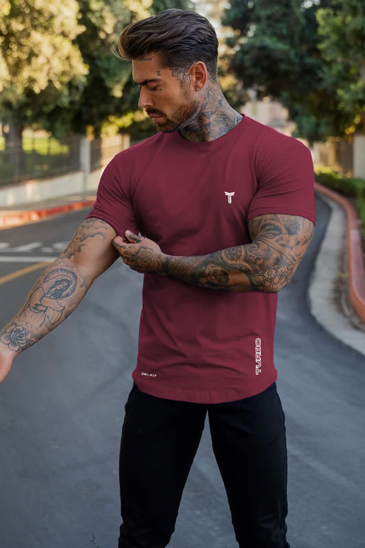Turbo 'Street-Style' Drop-Shoulder Graphic Dry-Fit Tee In Dark Maroon