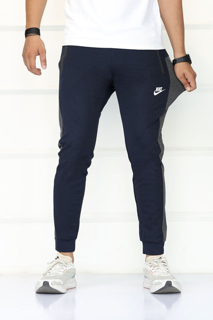 Nke 'Gravity-Defy' 4-Way Stretch SlimFit Trouser