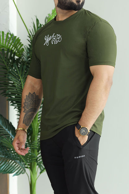 Turbo 'Action-Ready' Graphic Mesh Dry-Fit Tee In Olive Green