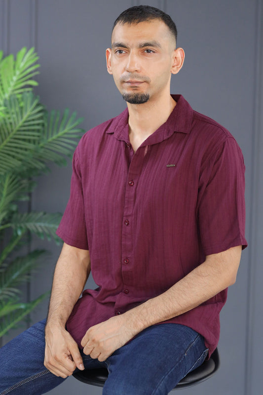 Turbo Minimalist Design Half Sleeve Casual Shirt In Plum