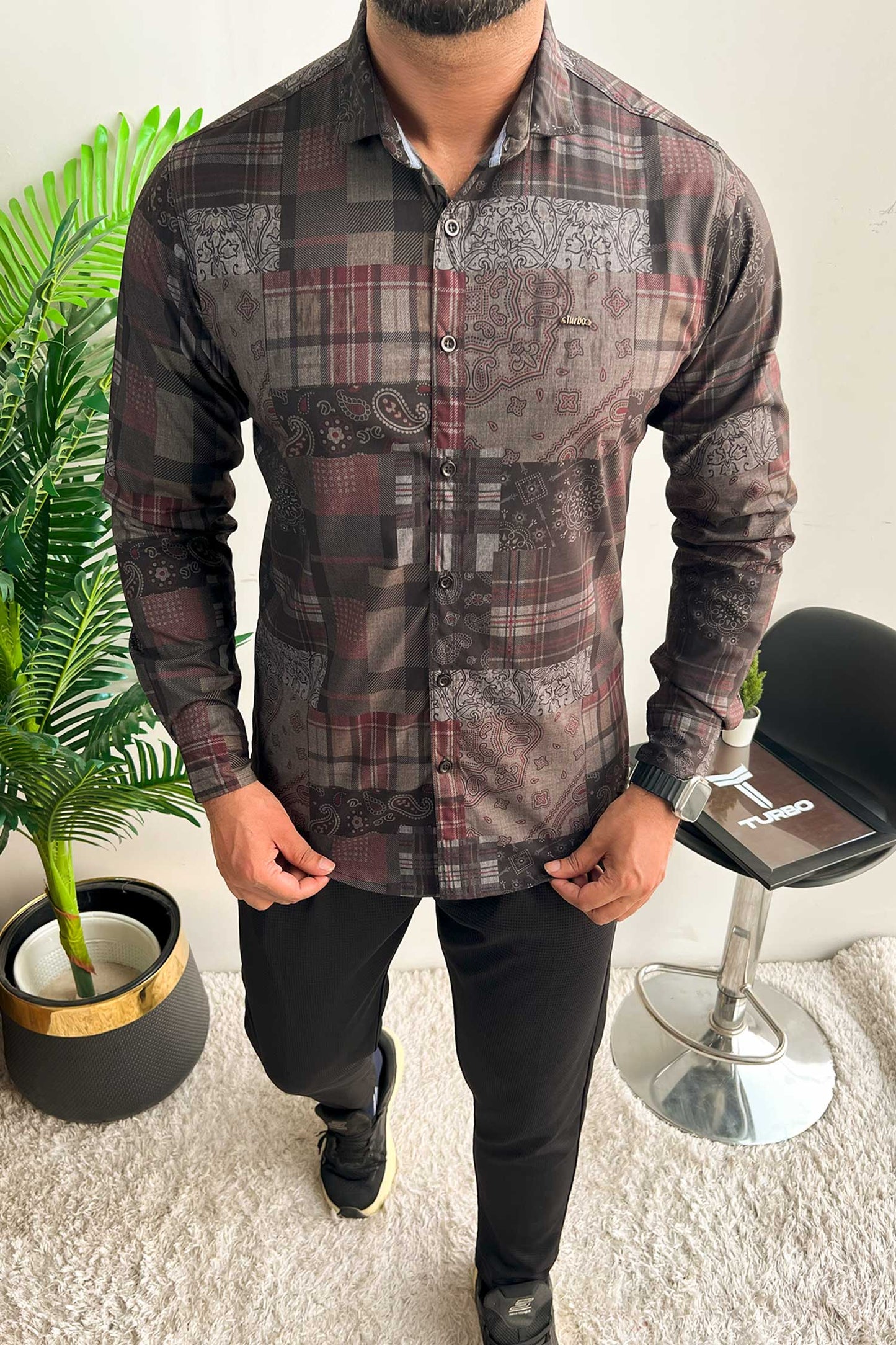 Turbo Checkered Crown Long Sleeve Cotton Casual Shirt In Charcoal Black